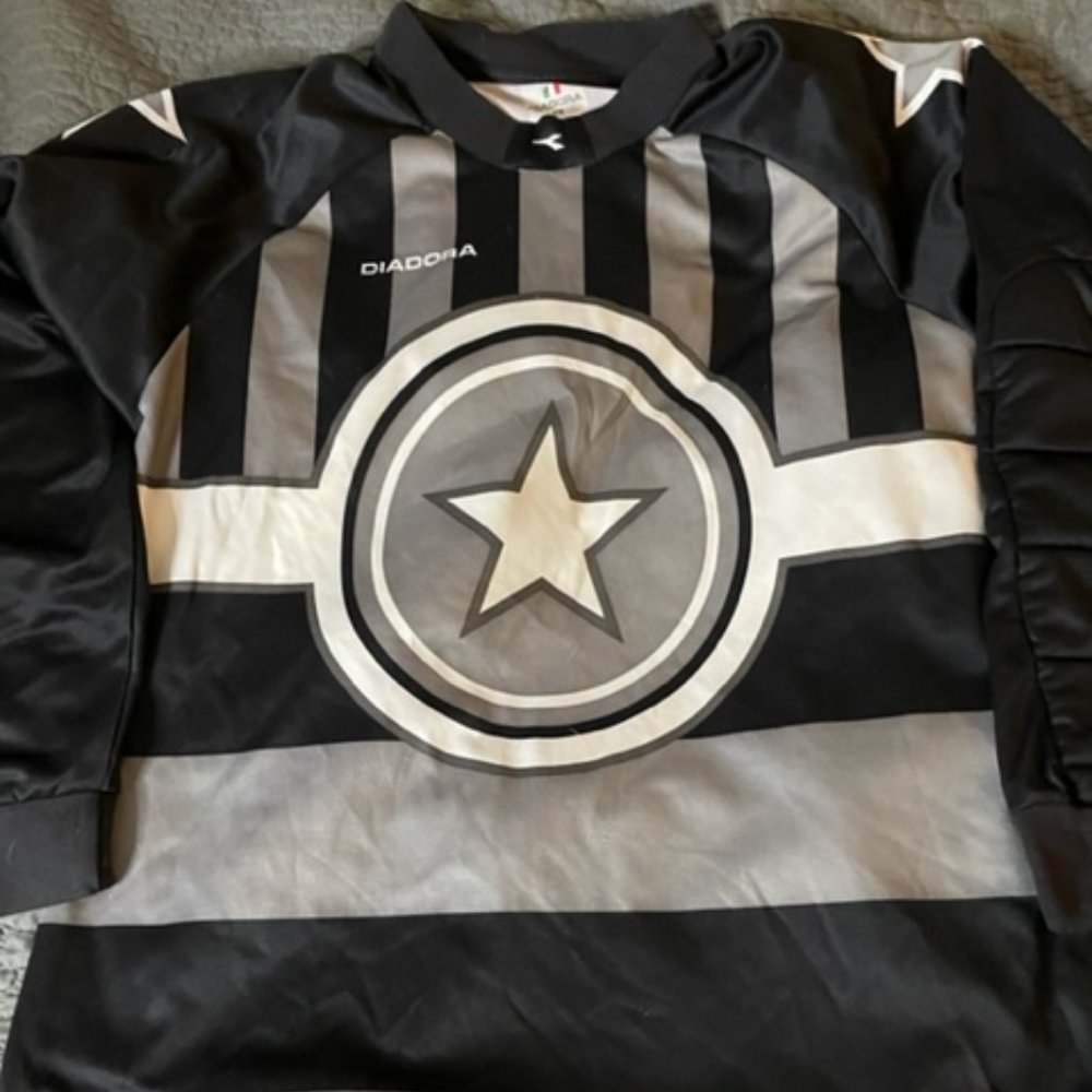 Soccer Goalkeeper Jersey - Size L
